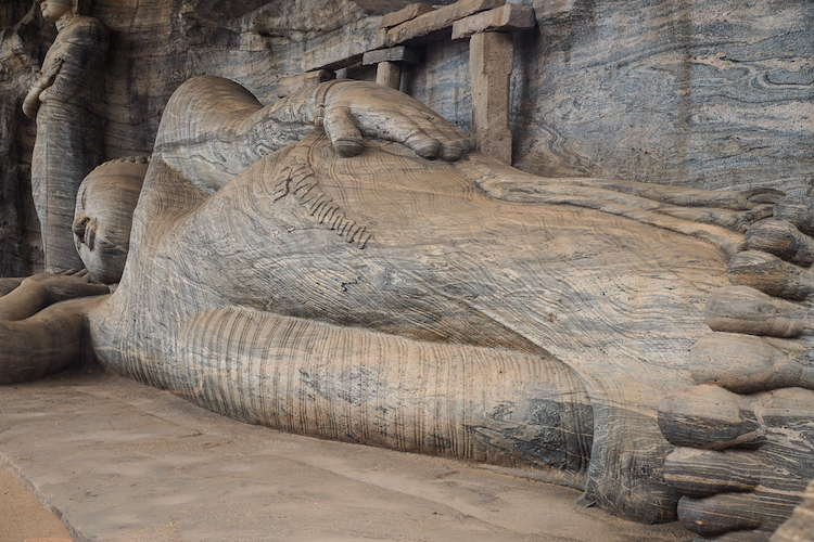 SriLanka liggende boedha