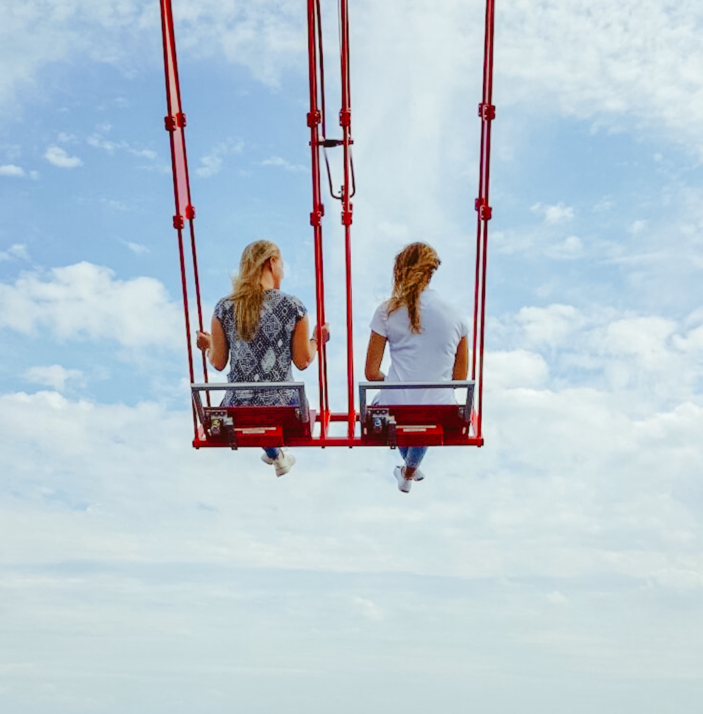 amsterdam lookout swing