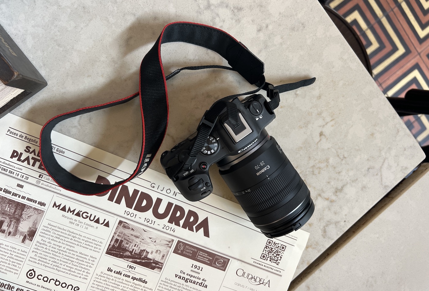 beste camera voor op reis Canon EOS r8